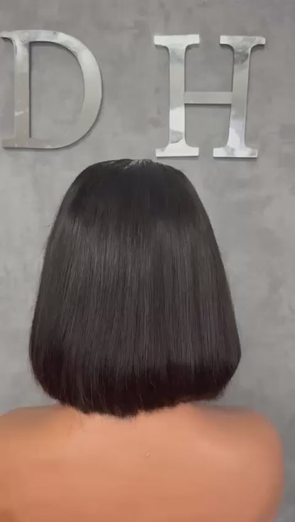 10” Natural straight Bob